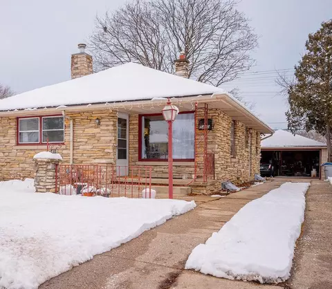 5410 W Morgan, Milwaukee, WI 53220