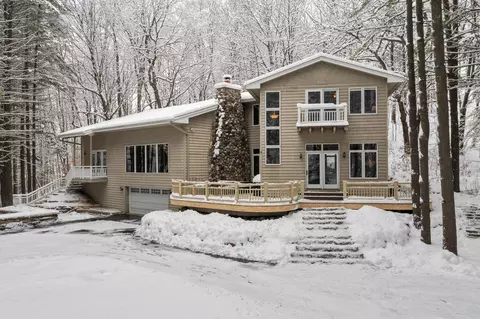 4900 Hubertus, Hubertus, WI 53033