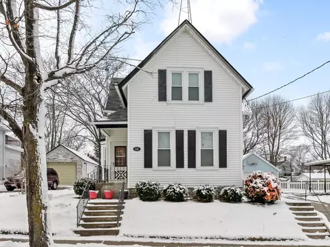 1316 S 13th, Manitowoc, WI 54220