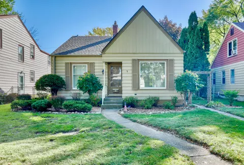 2872 N 75th, Milwaukee, WI 53210