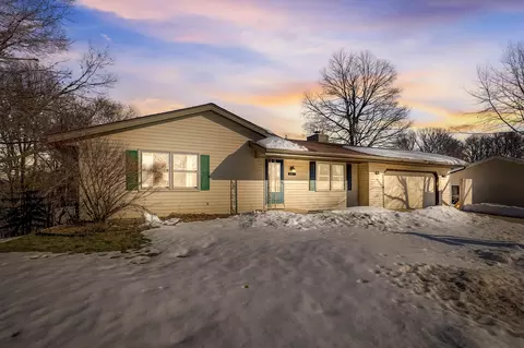 1115 Mulberry, West Bend, WI 53090