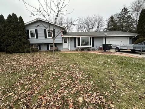 3808 W Anita, Franklin, WI 53132