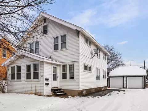 827 S 26th, Manitowoc, WI 54220