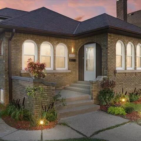 1713 N 55th, Milwaukee, WI 53208