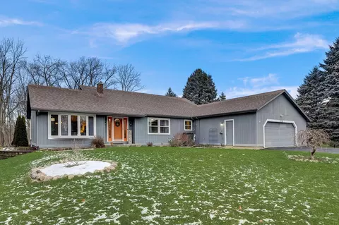 3156 Danmor, Racine, WI 53404