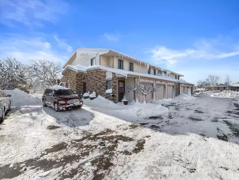 w177n9757 Riversbend, Germantown, WI 53022
