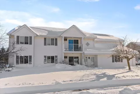 264 Minz Park #1, West Bend, WI 53095