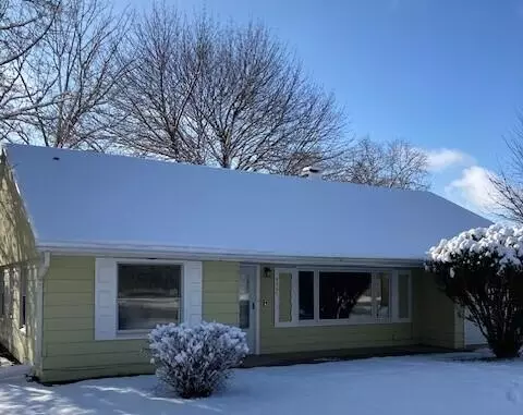 4347 W Good Hope, Milwaukee, WI 53223