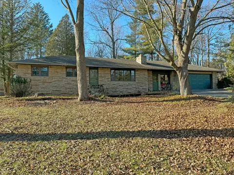 w221n8371 Hoag, Lisbon, WI 53089