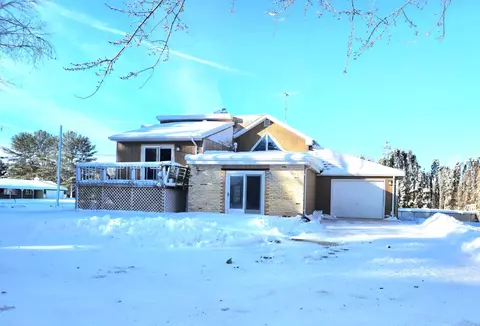 w1454 East Van Ess Road, Holland, WI 53070