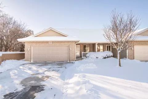 539 Bolson, Oconomowoc, WI 53066