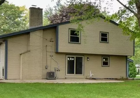 6548 S 122nd, Franklin, WI 53132