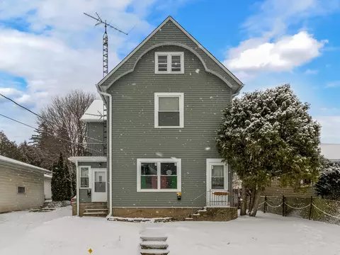 917 S 26th, Manitowoc, WI 54220