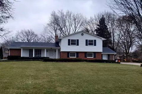 13245 Lee, Elm Grove, WI 53122
