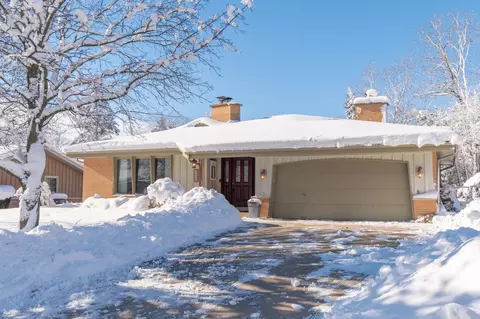 3321 S 123rd, West Allis, WI 53227