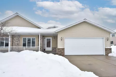 1069 Marigold, Hartford, WI 53027