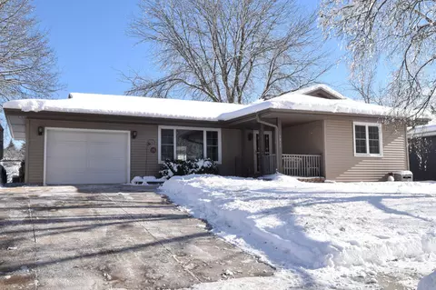 1811 Haymarket, Waukesha, WI 53189