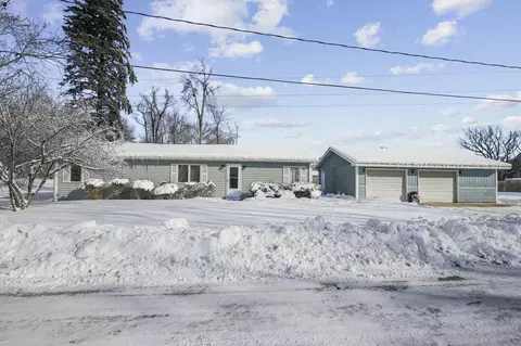 n1104 Spruce Road, Bloomfield, WI 53128