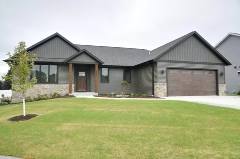 221 Victory, Elkhart Lake, WI 53020