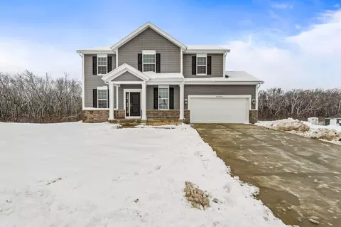 n55w24203 S Peppertree, Sussex, WI 53089