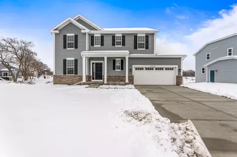w242n5624 S Peppertree, Sussex, WI 53089