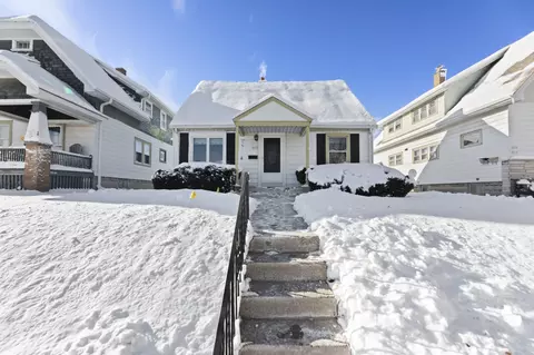 2123 S 65th, West Allis, WI 53219
