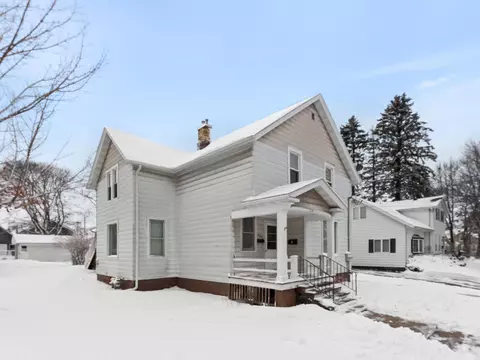 628 N 7th, Manitowoc, WI 54220