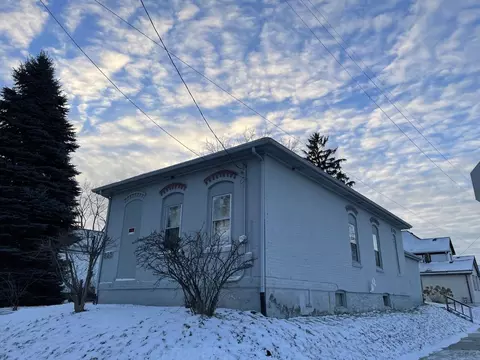 825 St Patrick, Racine, WI 53402