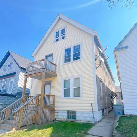 2452 S 17th, Milwaukee, WI 53215