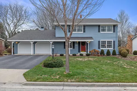 2020 Cobblestone, Waukesha, WI 53188