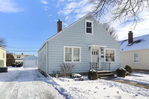7323 43rd, Kenosha, WI 53142