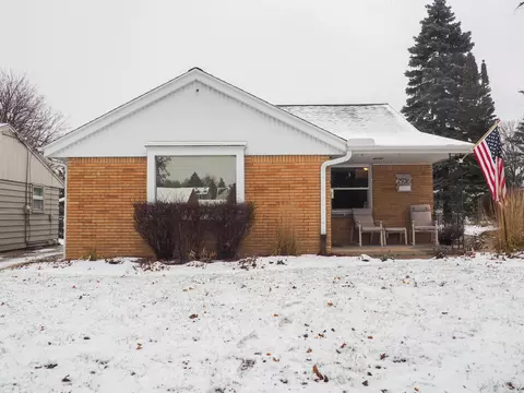 2936 S 67th, Milwaukee, WI 53219