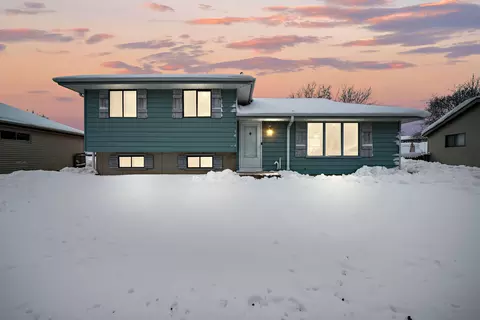 9311 N 85th, Milwaukee, WI 53224
