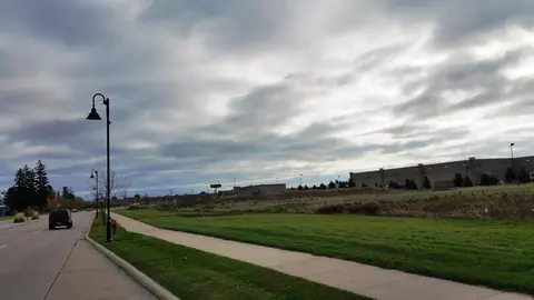 Lt2 Crawford, Manitowoc, WI 54220