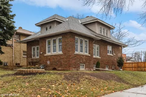 1831 W Capitol, Milwaukee, WI 53206