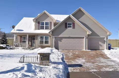 8173 S Wynona, Oak Creek, WI 53154