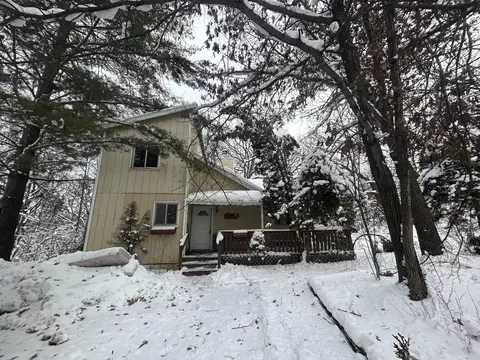 n7339 Mariner Hills Circle, La Grange, WI 53121