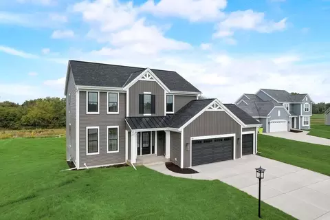 662 Twin Creeks, Dousman, WI 53118