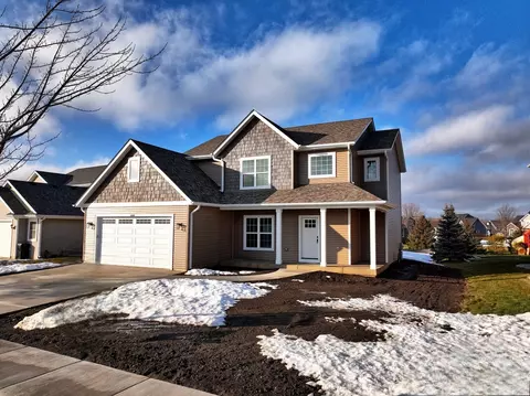 1424 Serena, Burlington, WI 53105