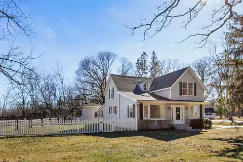 3204 South Shr, Delavan, WI 53115