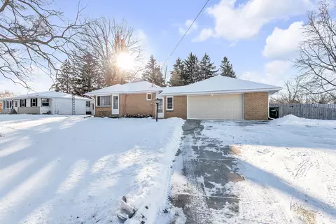 3881 E Obrien, Oak Creek, WI 53154