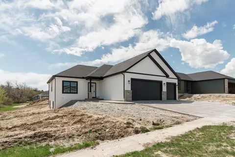 206 Edgewater, Theresa, WI 53091