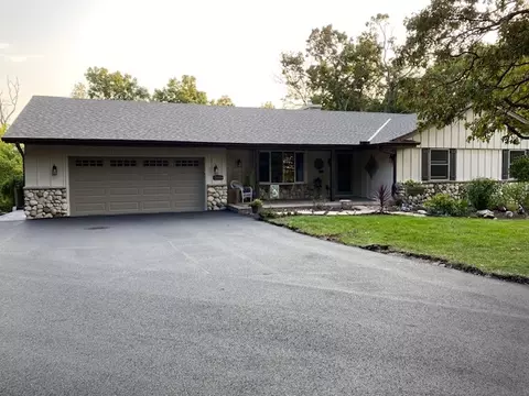 n3w31645 Twin Oaks, Delafield, WI 53018