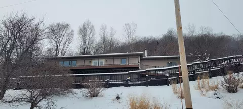 1700 Town Hall, La Crescent, MN 55947