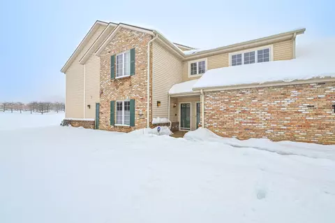 4561 S 124th, New Berlin, WI 53151