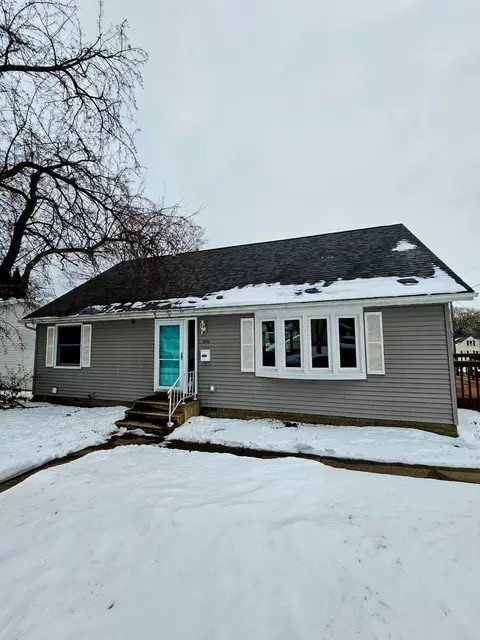 800 Madison, Onalaska, WI 54650