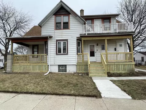 3703 E Barnard, Cudahy, WI 53110