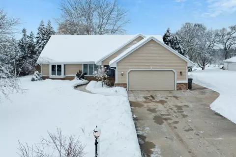 w200s8559 Woods, Muskego, WI 53150