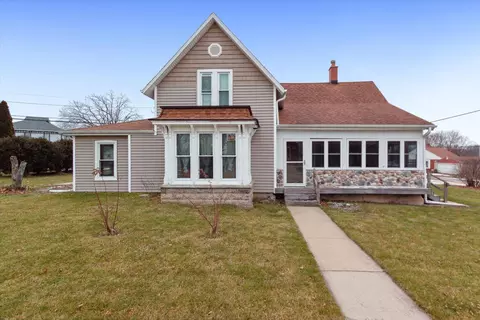 222 Baldwin, Sharon, WI 53585