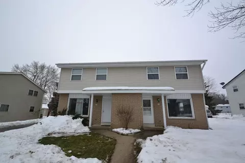 134 N Moreland #136, Waukesha, WI 53188